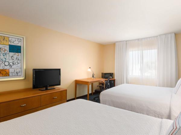 Fairfield by Marriott Inn & Suites Houston North/Cypress Station : photo 2 de la chambre chambre avec 2 grands lits queen-size