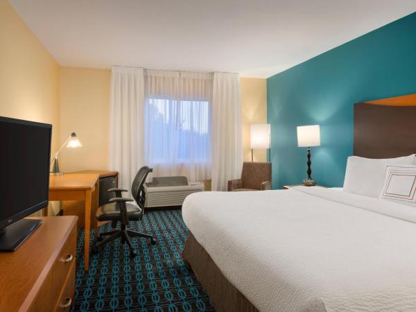 Fairfield by Marriott Inn & Suites Houston North/Cypress Station : photo 1 de la chambre chambre lit king-size