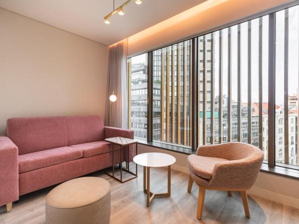 LUSTER Hotel : photo 4 de la chambre suite en duplex 2 chambres