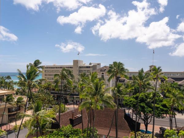 Sheraton Princess Kaiulani : photo 5 de la chambre chambre avec 2 lits doubles - vue sur piscine