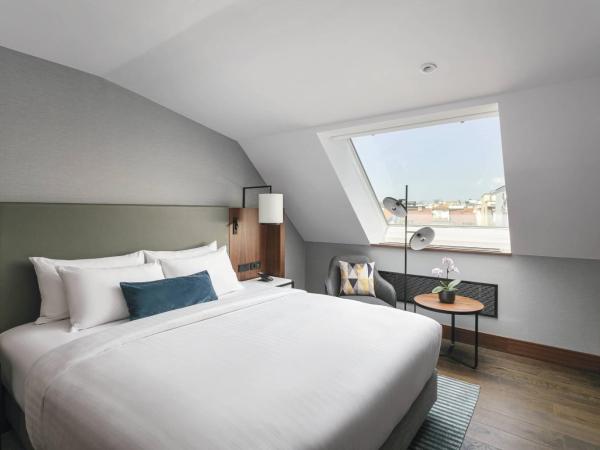 Prague Marriott Hotel : photo 3 de la chambre suite club 1 chambre lit king-size avec accès au m club