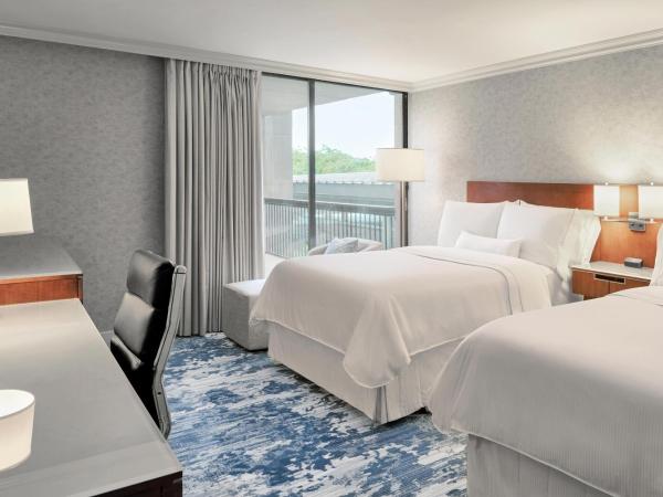 The Westin Bayshore, Vancouver : photo 2 de la chambre chambre supérieure avec 2 lits doubles - vue sur jardin & piscine