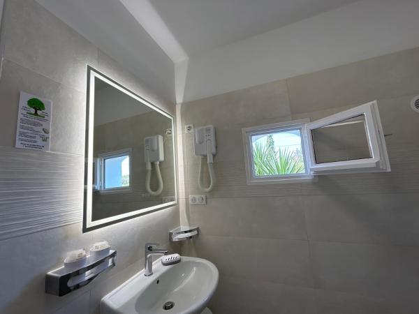 Hotel Punta e Mare : photo 3 de la chambre appartement - rez-de-chaussée