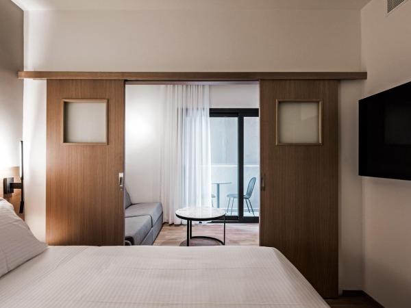 Urban Frame Acropolis : photo 7 de la chambre chambre double supérieure