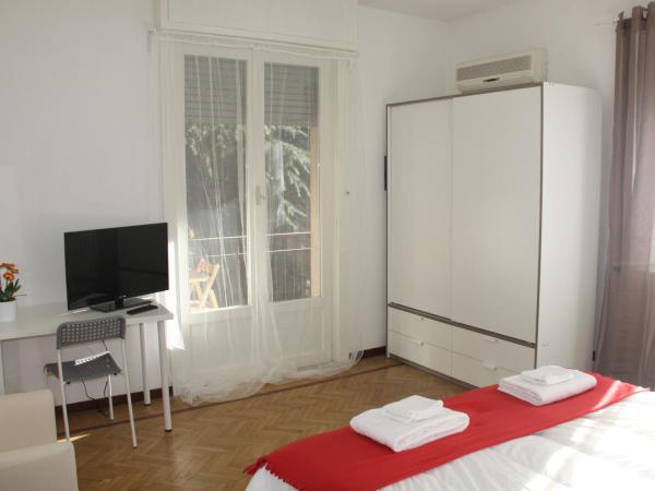 Lotus B&B : photo 6 de la chambre chambre double - vue sur jardin