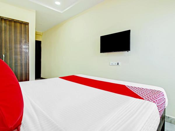 Hotel O Adhin Residency : photo 3 de la chambre chambre double standard