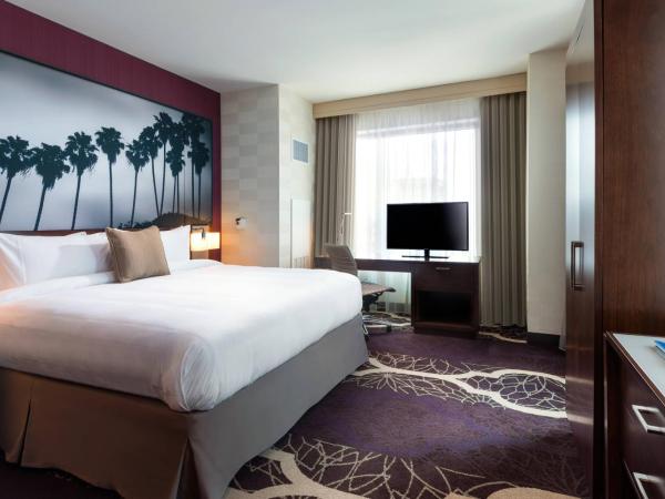 Residence Inn by Marriott Los Angeles L.A. LIVE : photo 2 de la chambre suite lit king-size exécutive avec canapé-lit