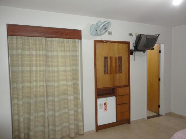 Hotel Joamar : photo 7 de la chambre double room with double bed and fan