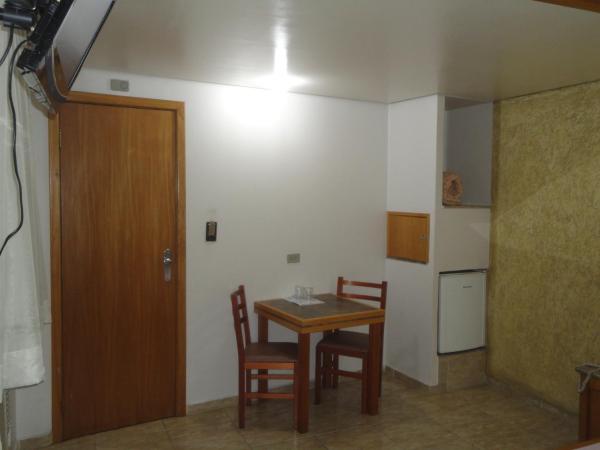 Hotel Joamar : photo 9 de la chambre chambre double avec lit double et climatisation