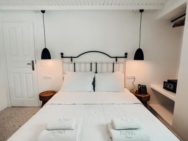 Alana Mykonos : photo 8 de la chambre chambre cosy avec balcon - vue sur chora