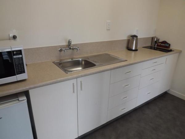 755 Regal Court Motel : photo 4 de la chambre appartement 2 chambres