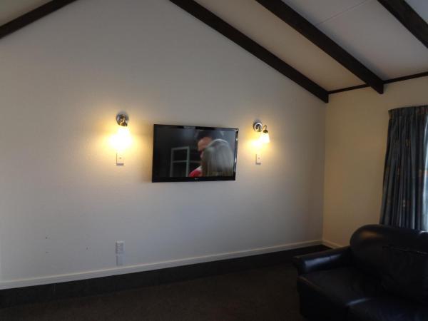 755 Regal Court Motel : photo 6 de la chambre appartement 2 chambres