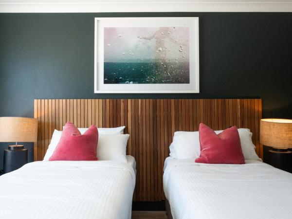 The Blue Hotel Bondi : photo 4 de la chambre chambre lits jumeaux