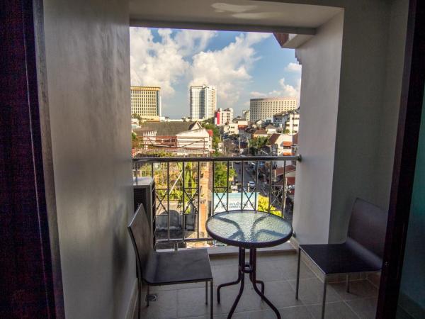 Raming Lodge Hotel : photo 8 de la chambre grande chambre double deluxe