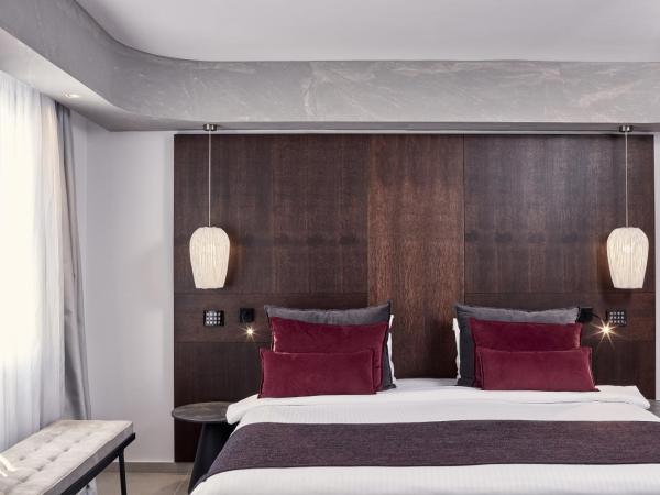 Atlantica Caldera Palace : photo 1 de la chambre suite familiale avec piscine privée - vue sur terres