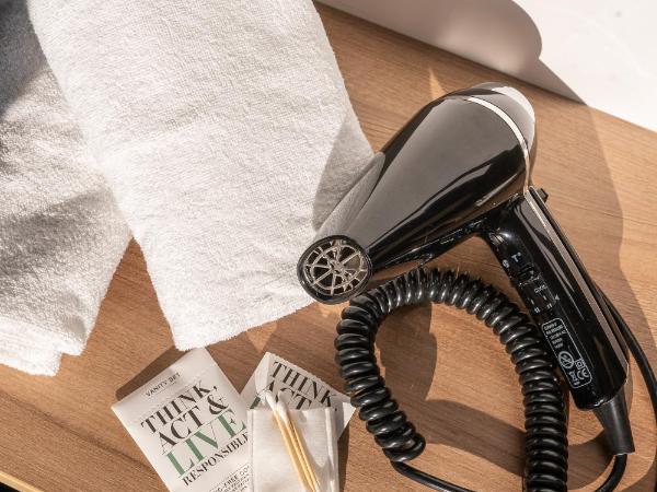 B&B HOTEL Lille Centre Grand Palais : photo 3 de la chambre chambre double supérieure