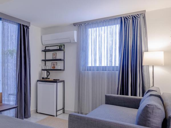 The Easy Rooms Verandah : photo 6 de la chambre chambre triple deluxe