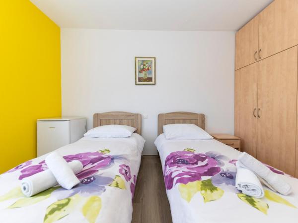 Guesthouse Villa Irena : photo 2 de la chambre chambre double