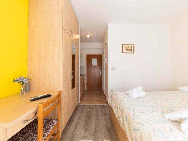 Guesthouse Villa Irena : photo 7 de la chambre studio avec balcon