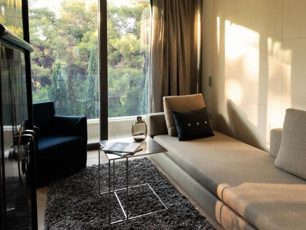 Life Gallery Athens : photo 3 de la chambre suite junior