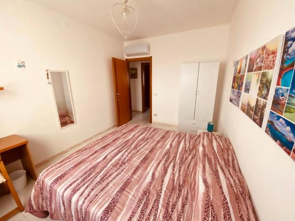Voce Del Mare - sea view- Alghero Airport : photo 2 de la chambre chambre double ou lits jumeaux