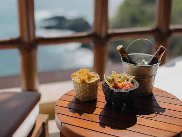 Cala de Mar Resort & Spa Ixtapa : photo 8 de la chambre suites familiales adjacentes