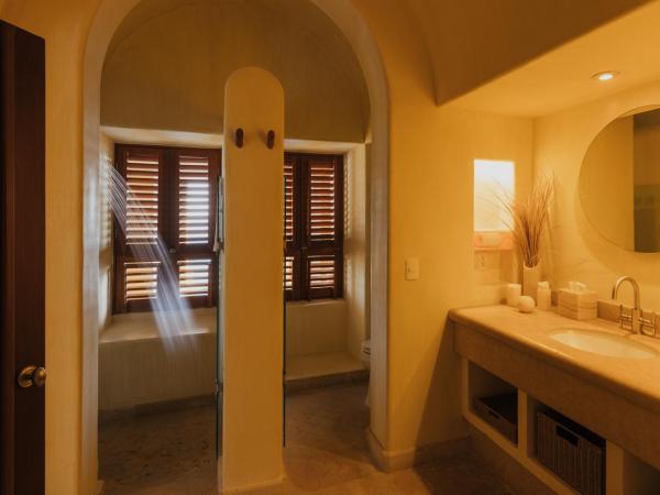 Cala de Mar Resort & Spa Ixtapa : photo 10 de la chambre suites familiales adjacentes