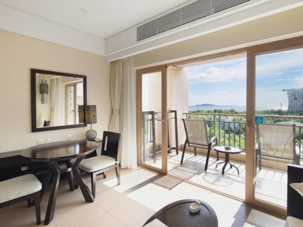 Howard Johnson Resort Sanya Bay : photo 3 de la chambre chambre lit king-size - vue sur mer