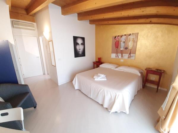 Il Girasole High Quality Inn : photo 3 de la chambre chambre deluxe double ou lits jumeaux