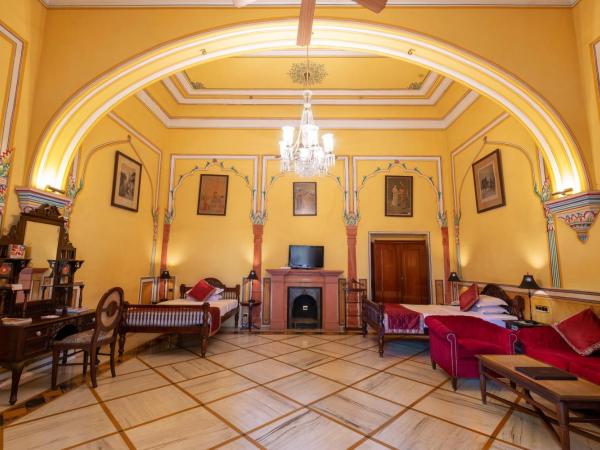 Hotel Narain Niwas Palace : photo 1 de la chambre kanota suite-  free early check in by 3 hours (subject to room availability),complimentary welcome drink,10% discount on food in imperial lancers,10% discount on spa