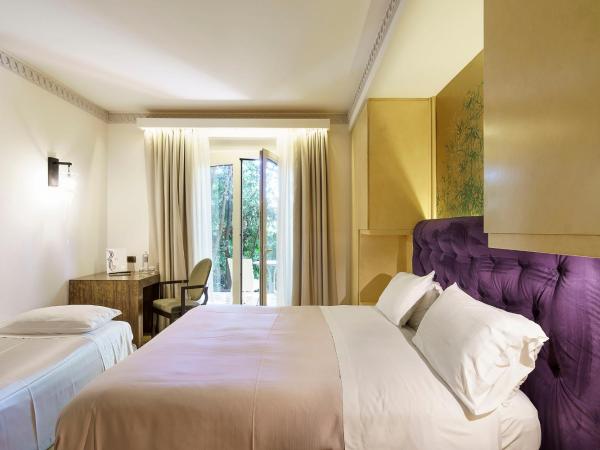 Romano Palace Luxury Hotel : photo 2 de la chambre chambre triple classique avec terrasse