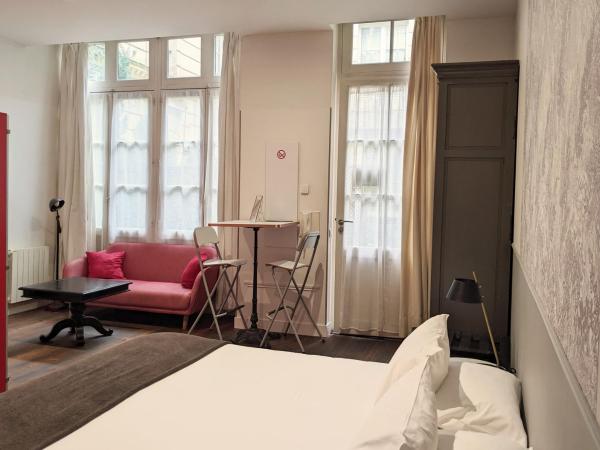 L'Apparthôtel Particulier Bordeaux : photo 6 de la chambre studio lit double/lits jumeaux supérieur