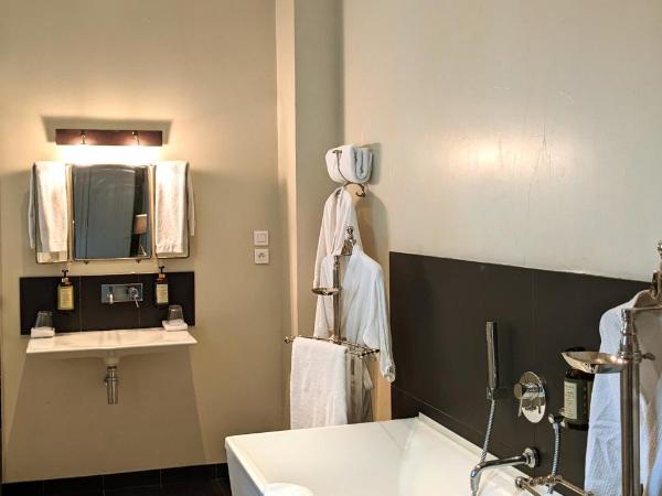 L'Hôtel Particulier Bordeaux : photo 5 de la chambre suite prestige 
