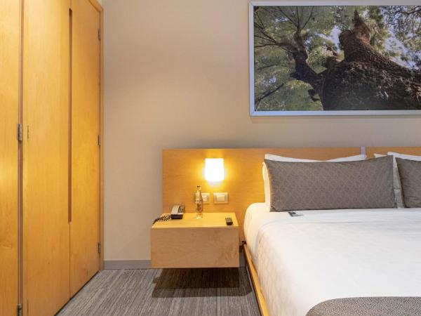 Stadia Suites Mexico City Santa Fe : photo 6 de la chambre suite exécutive