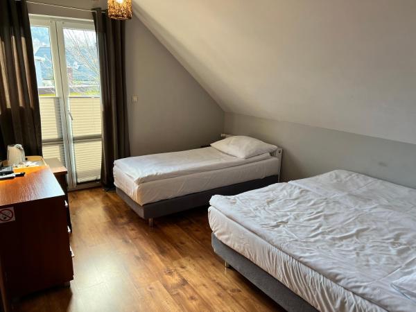 Pogodne Siedlisko Karpacz : photo 7 de la chambre chambre triple avec balcon