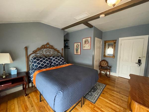 The Holiday Chalet Victorian : photo 4 de la chambre leopold room 32