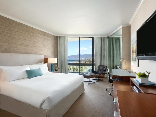 Fairmont Miramar Hotel & Bungalows : photo 10 de la chambre chambre king premier avec vue sur l'océan