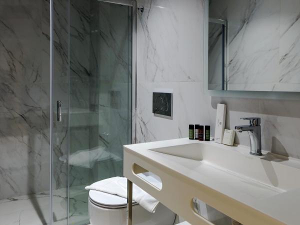 Urban Frame Acropolis : photo 8 de la chambre chambre double classique - vue sur ville