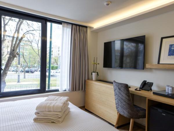 Urban Frame Acropolis : photo 7 de la chambre chambre double classique - vue sur ville