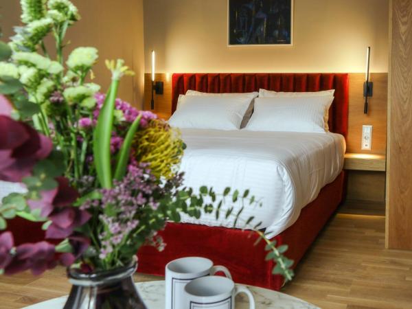 Urban Frame Acropolis : photo 4 de la chambre chambre double deluxe - vue sur ville