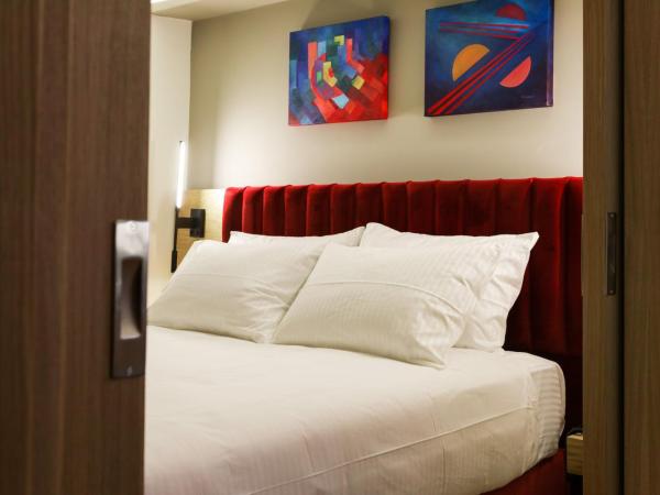 Urban Frame Acropolis : photo 8 de la chambre chambre double supérieure