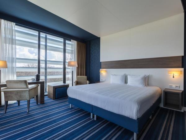 Leonardo Royal Hotel Den Haag Promenade : photo 2 de la chambre chambre lit king-size deluxe