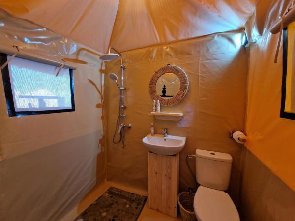 Nkhila Lodge : photo 7 de la chambre tente