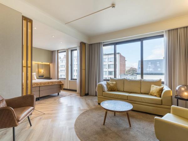 Leonardo Hotel Antwerp The Plaza : photo 1 de la chambre suite