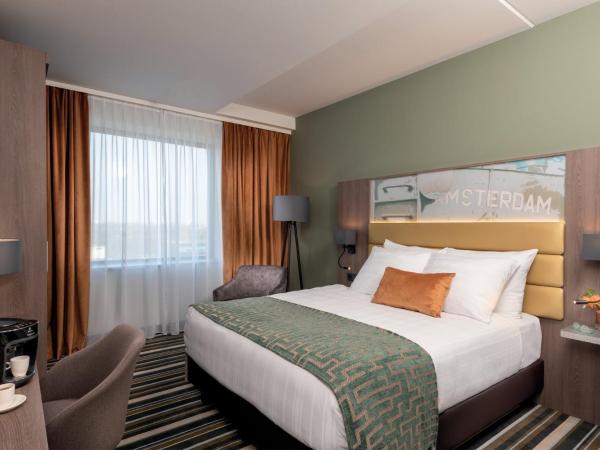 Leonardo Royal Hotel Amsterdam : photo 5 de la chambre chambre lit king-size de luxe - Étage supérieur