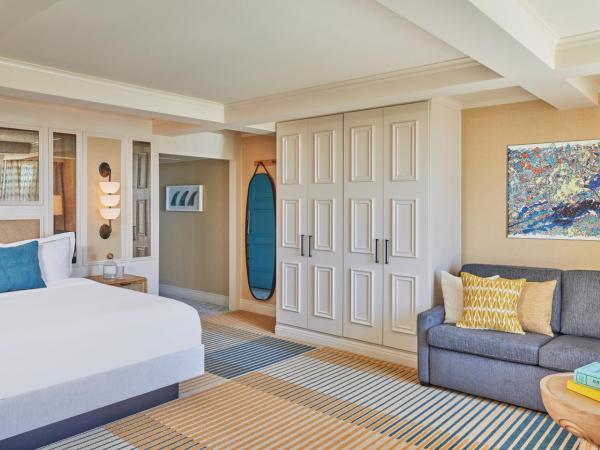 Viceroy Santa Monica : photo 3 de la chambre suite lit king-size junior - vue partielle sur océan