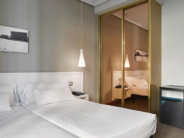 Pensión Alemana : photo 8 de la chambre chambre double ou lits jumeaux