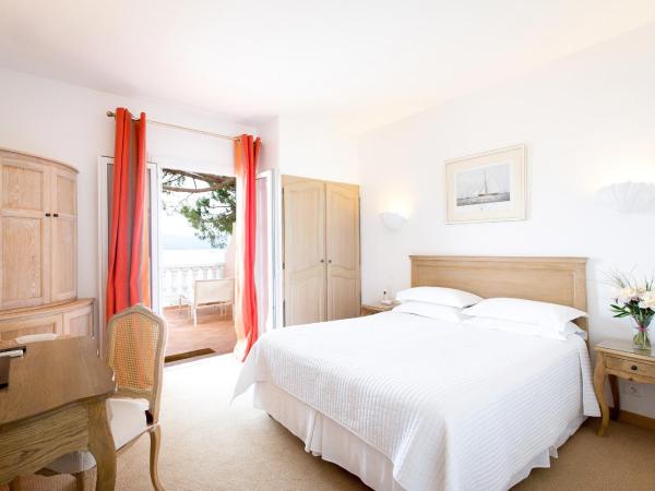 Hôtel Les Mouettes - Teritoria : photo 1 de la chambre charme : vue sur mer et terrasse