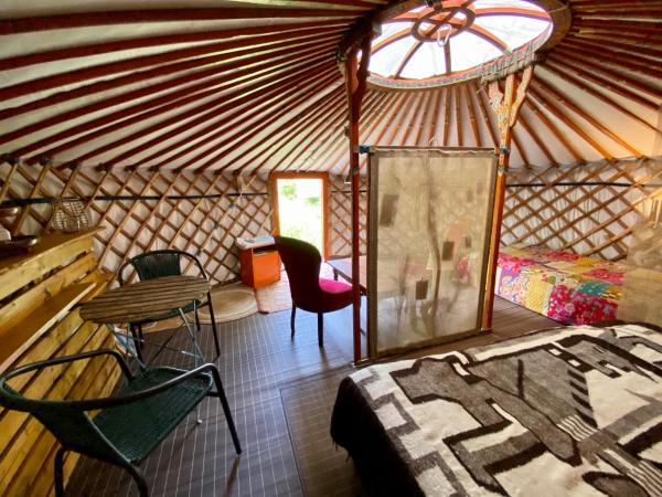 La Yourte du Jardin Caché : photo 4 de la chambre tente