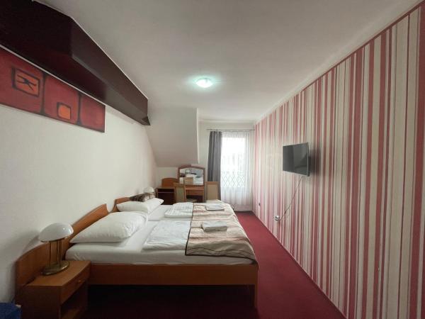 Hotel Minaret&Étterem : photo 4 de la chambre chambre lits jumeaux standard